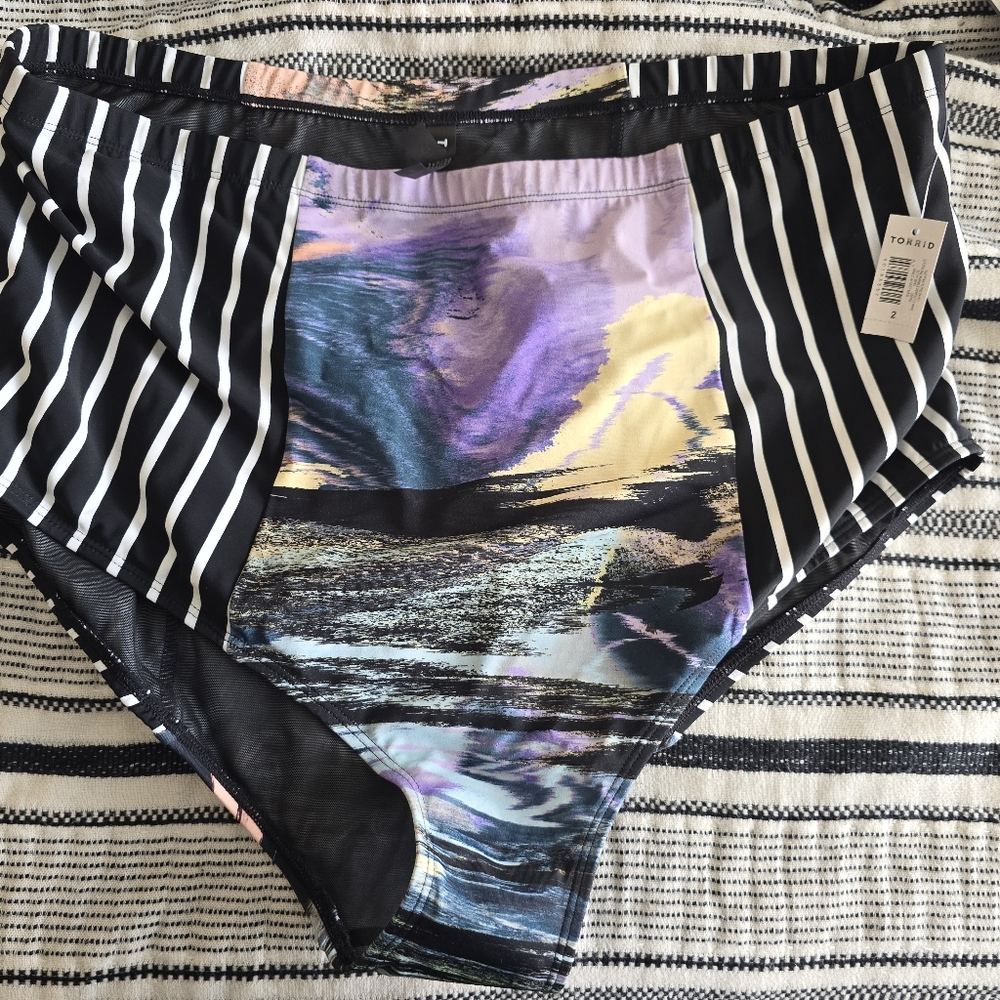 Torrid high rise ruched swim bikini bottoms NWT